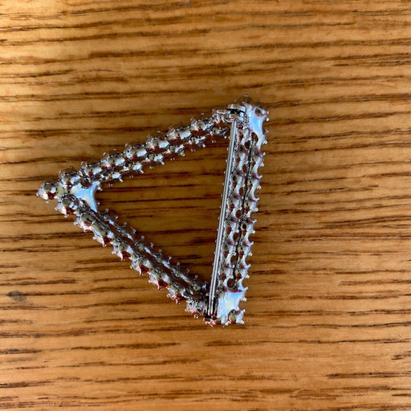 Triangle Double Layer Prong Set Rhinestone Pin Brooch - Picture 5 of 10